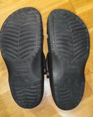 Crocs Negras Talla 39-40