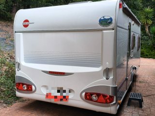 Caravana Burstner 490 3 ambientes