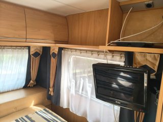 Caravana Burstner 490 3 ambientes
