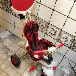 Triciclo evolutivo niños SmarTrike con mando guía