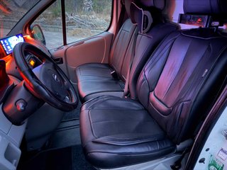 Nissan Primastar 2.0 115CV Furgoneta Trafic Vivaro