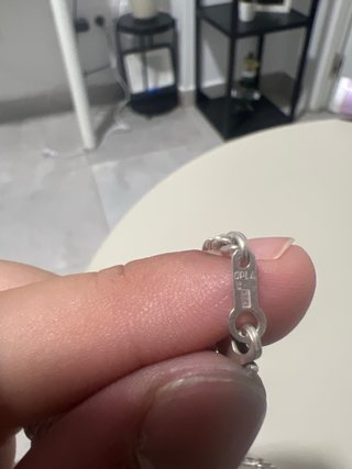 Cadena de plata con colgante de cruz