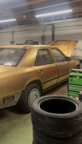 Mercedes benz 230e w124 1988