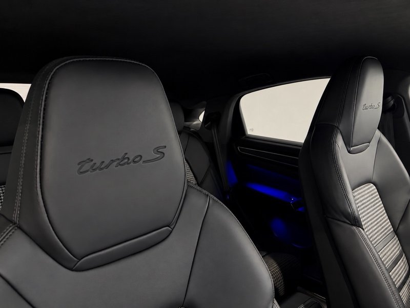 Porsche Cayenne 2020, foto 16