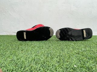 Botas Motocross Thor Niño Talla 32 Rojas y Negras