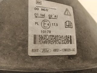 Faro derecho 1480985 ford focus ii sedan 23167391