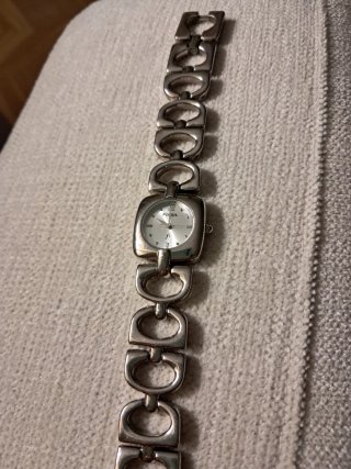 Reloj Fossil Mujer Plateado.