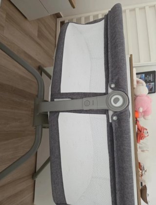 Lettino dondolo neonato
