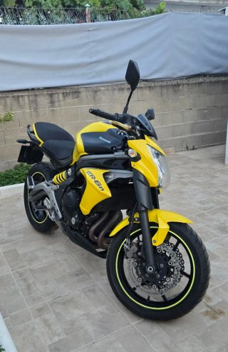 Kawasaki ER6N limitada A2