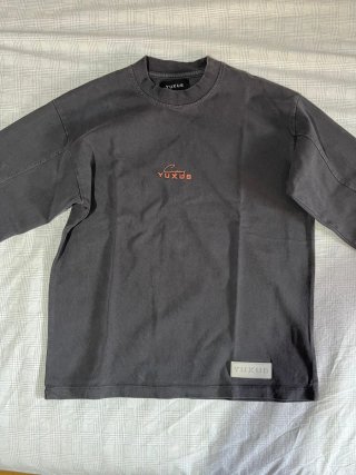 Camiseta YUXUS gris talla S