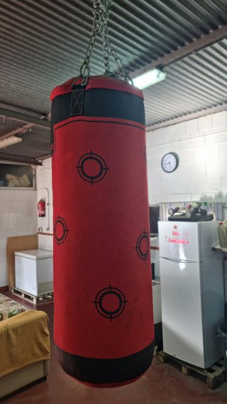 Saco de boxeo rojo