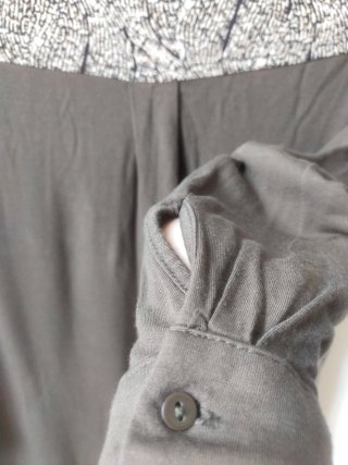 Blusa Bimateria Asimétrica Serpiente MNG Minimal