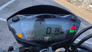 Suzuki SV650 ABS 2017 - 12.580km - Muy buen estado