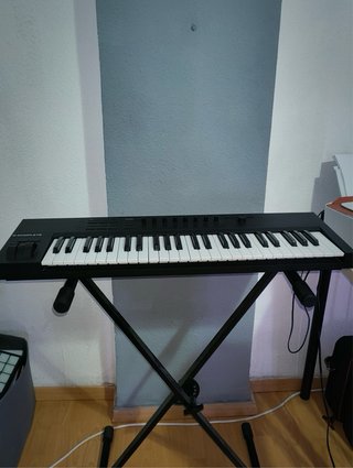 Native Instruments Komplete A49