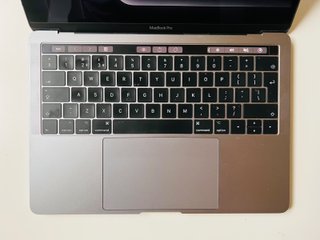 MacBook Pro 13 16GB RAM 1TB SSD