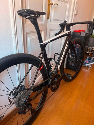 Bicicleta de carretera MASSI