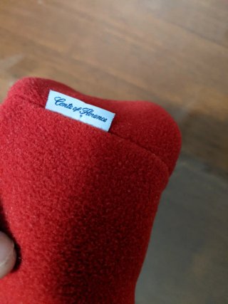 Cappellino in pile rosso con logo