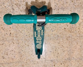 Patinete Mini Micro Deluxe ECO Verde 3 Ruedas