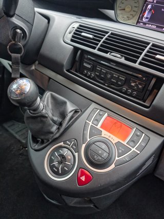 Peugeot 807 2012