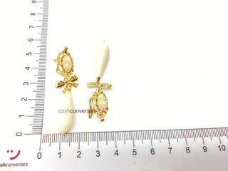 pendientes oro 18k con piedra con cuarzo
