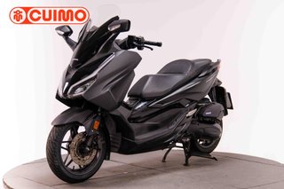 HONDA FORZA 125