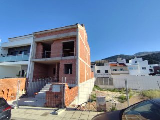 Vivienda unifamiliar en construcción