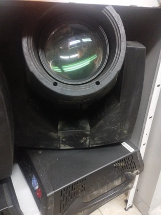 Cabeza móvil Beam