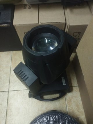 Cabeza móvil Beam