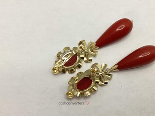 pendientes oro 18k con piedra con coral