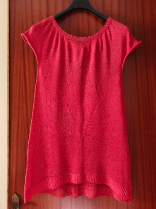 Maglia a filo rossa