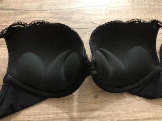 Sujetador push up Women'secret 80B negro encaje