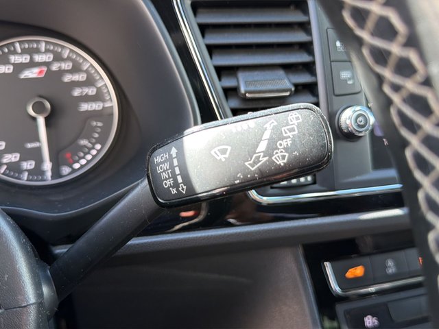 SEAT León ST 2.0 TSI S&S Cupra 221 kW (300 CV)