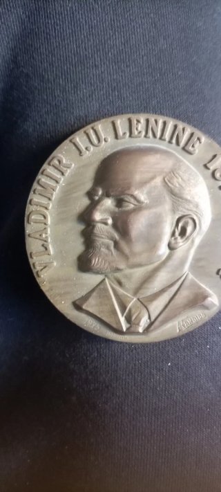 Medalha antiga de bronze
