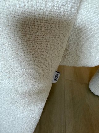 Sillón blanco de tela