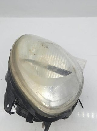 Renault 8200236591 faro derecho kangoo 4670