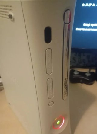 Xbox 360 Blanca + 2 Mandos (Leer descripción)
