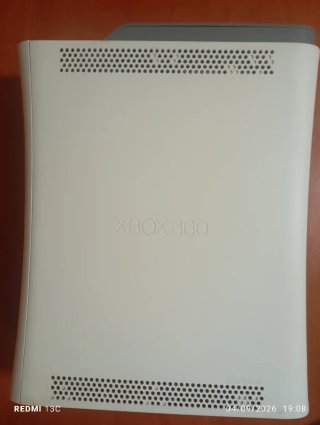 Xbox 360 Blanca + 2 Mandos (Leer descripción)