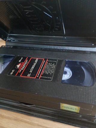 Película Rambo: Acorralado (First Blood) en VHS