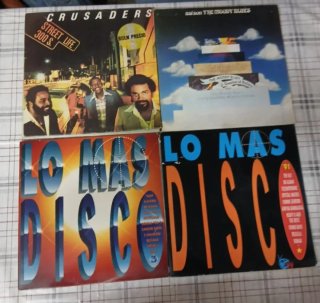 Lote grade de LP más 1000 discos música variada