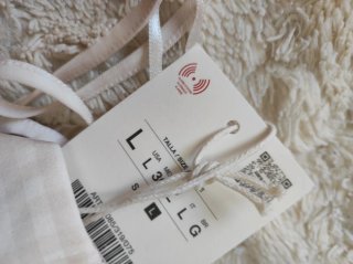 Top Zara Beige y Blanco