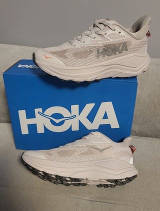 Hoka Challenger 8 Talla 38 Beige/Naranja