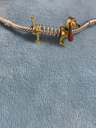 Charm Perro Slinky Disney