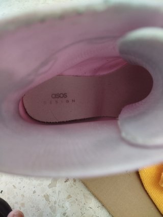 Botas de agua lilas con flores