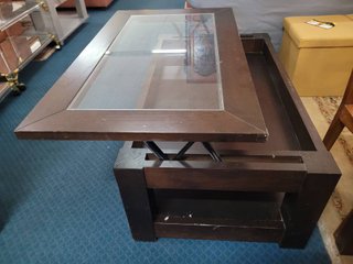 MESA DE CENTRO CON CRISTAL