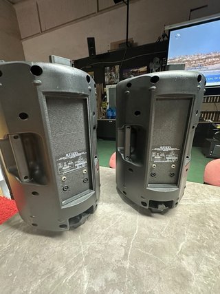 Altavoces Behringer Pasivos B212XL
