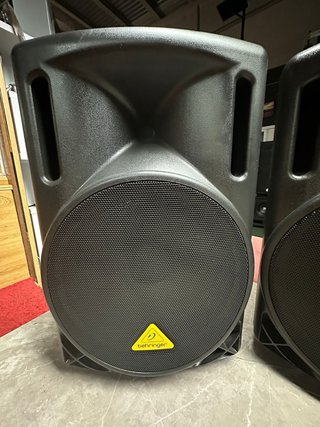 Altavoces Behringer Pasivos B212XL