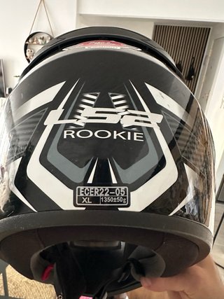 Casco integral LS2 + 1 Casco de Regalo
