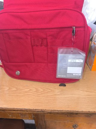 Bandolera / Maletín Samsonite Rojo Nuevo
