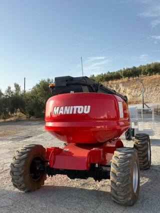 Plataforma Elevadora Manitou 160 ATJ