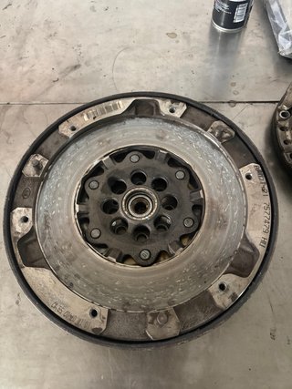 Volante motor bimasa N47 ref 21 7577479